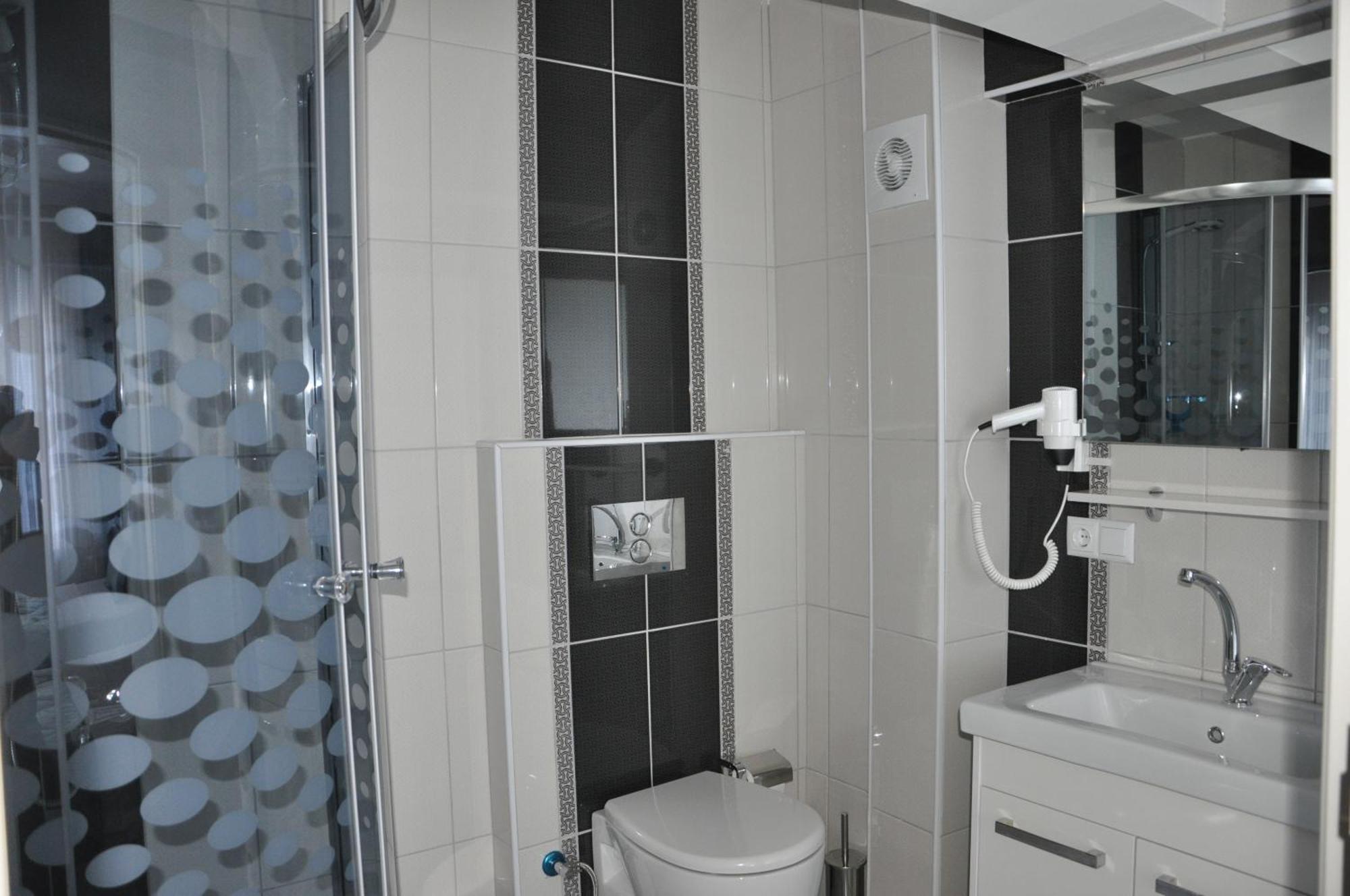 Hotel Iscen Mustafakemalpaşa Szoba fotó